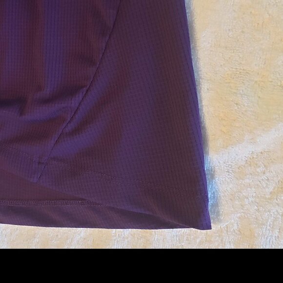 Fabletics Purple Cinched sided longer tank top size L - Picture 8 of 9